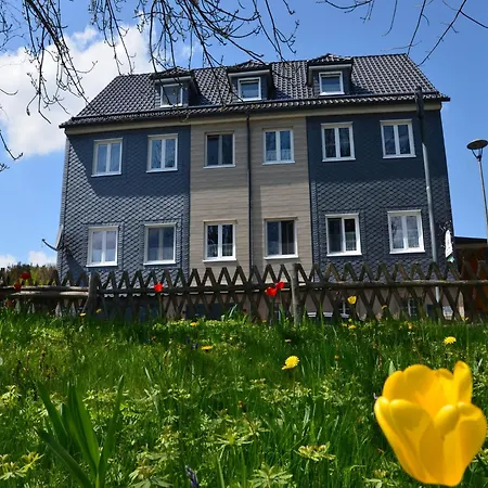 Apartment Chris Stephan *